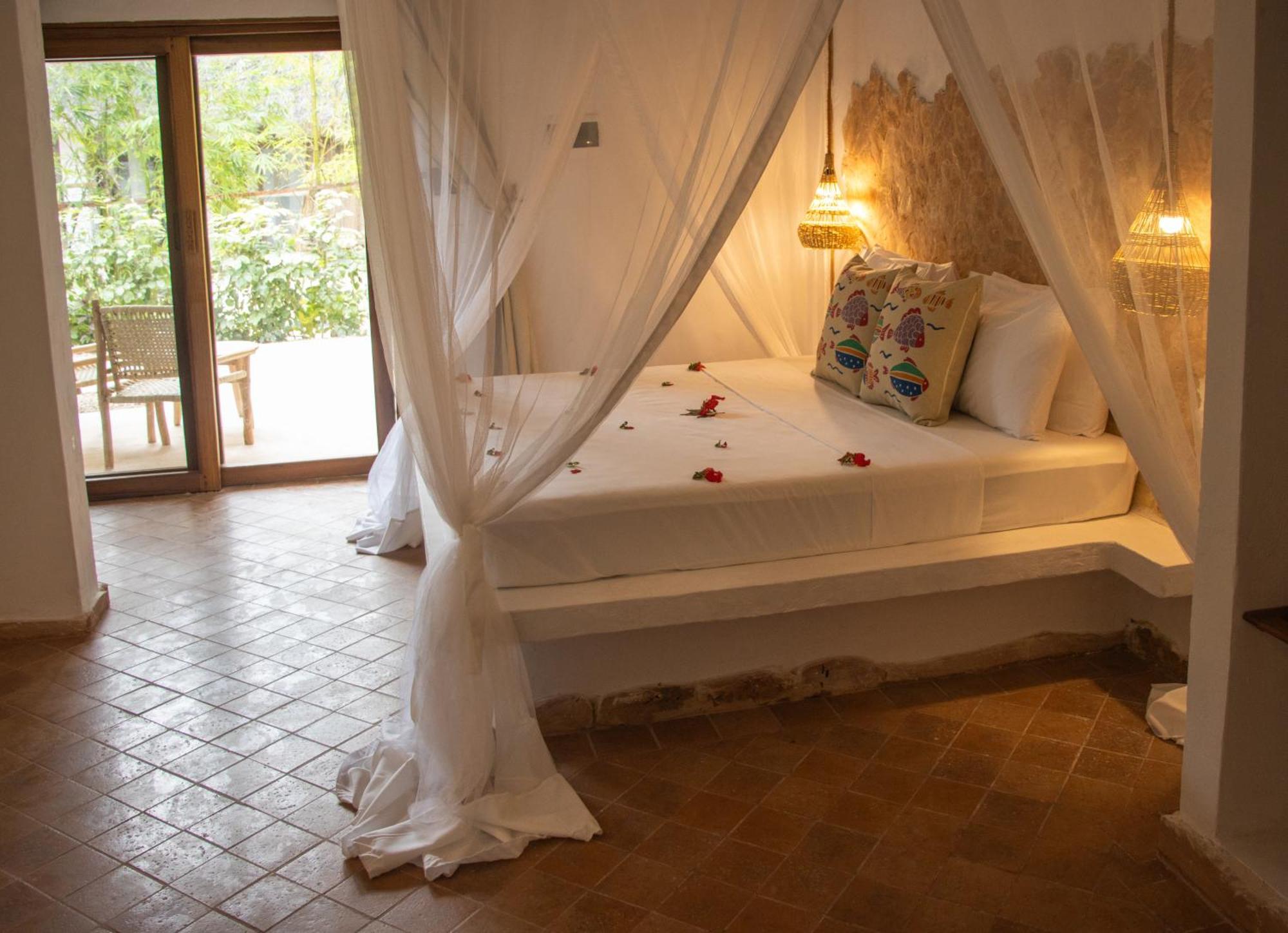 Mvuvi Boutique Resort Kiwengwa  Bagian luar foto