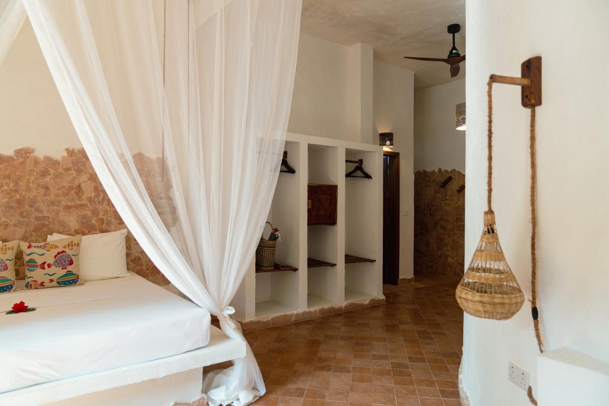 Mvuvi Boutique Resort Kiwengwa  Bagian luar foto