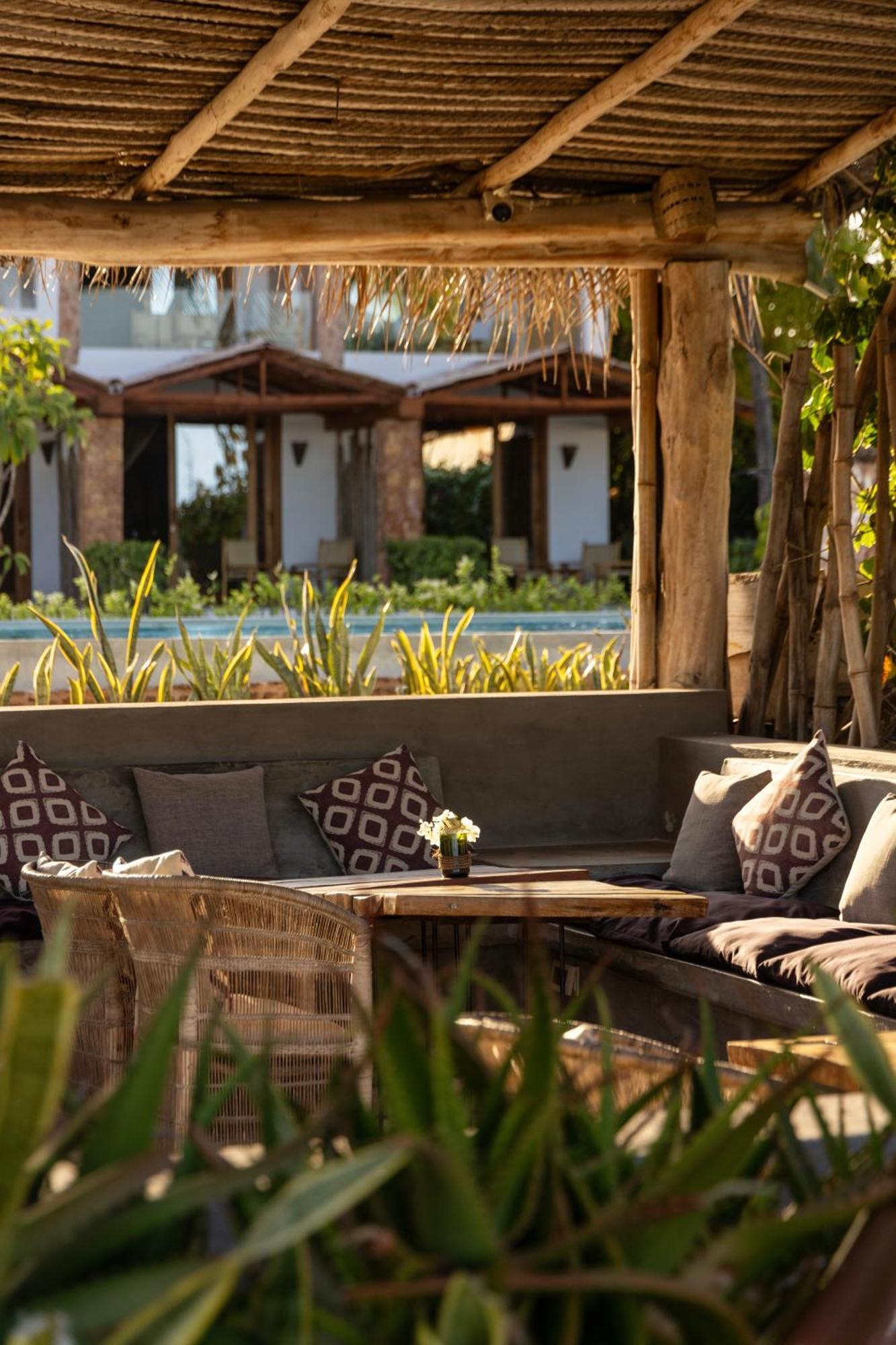 Mvuvi Boutique Resort Kiwengwa  Bagian luar foto