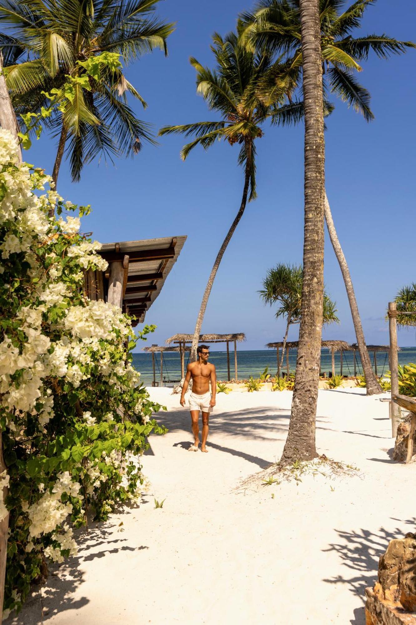 Mvuvi Boutique Resort Kiwengwa  Bagian luar foto