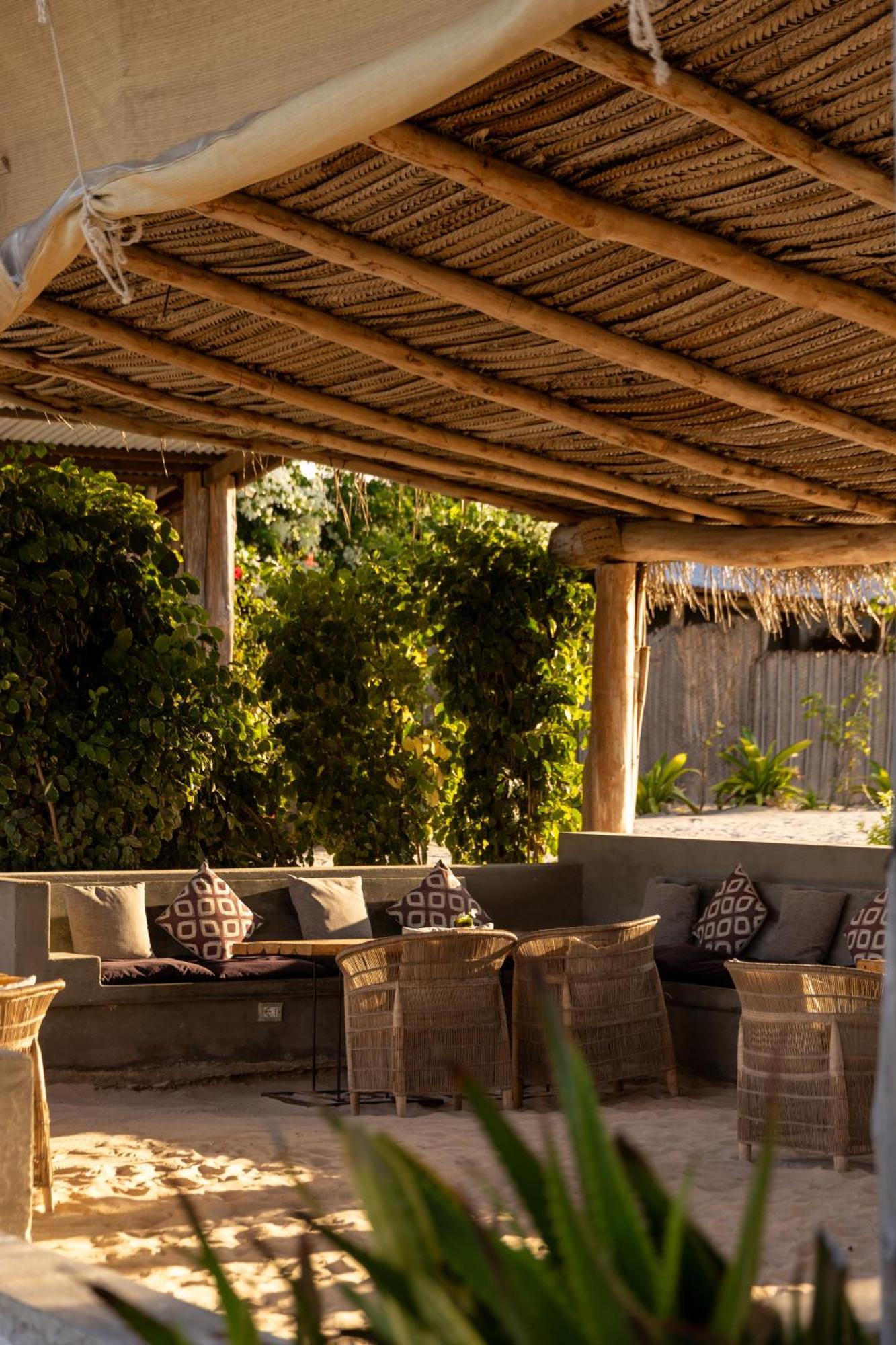 Mvuvi Boutique Resort Kiwengwa  Bagian luar foto